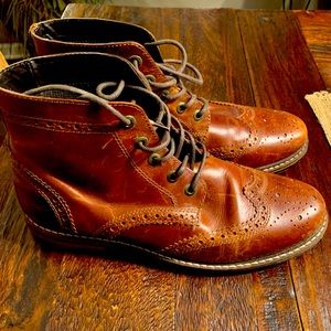 Crevo wingtip boots. Chestnut. Great condition, chestnut leather